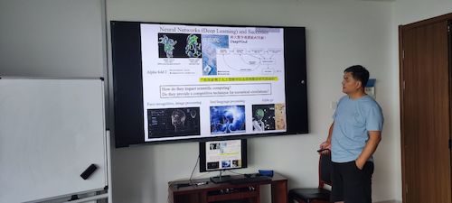 华东师范大学陈勇教授做学术报告